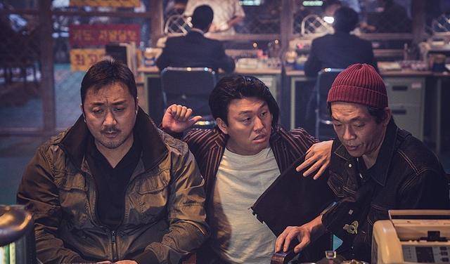 吴樾|《愤怒的黄牛》：拒绝特技+特效，拳拳到肉才是动作片的王炸