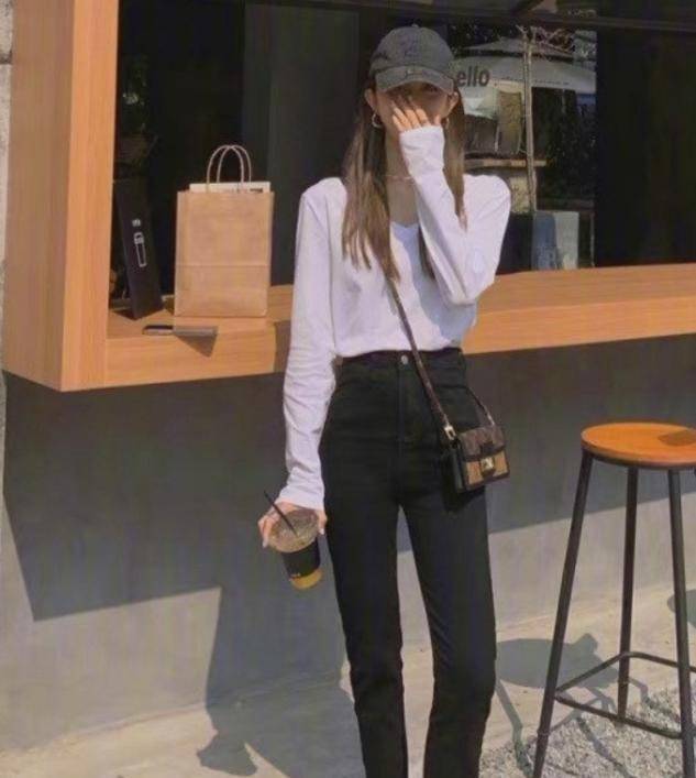 潮流衣服裤子搭配 e70da52214ca477db967ae0c3e594bf3.jpeg