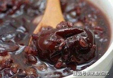 电饭煲|红枣被称为“天然维生素丸”，搭配红豆不仅口感好，而且补血养颜