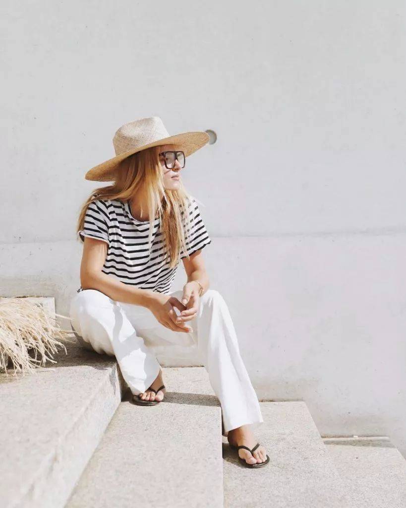 黑色|T恤+阔腿裤，早秋最显瘦搭配！