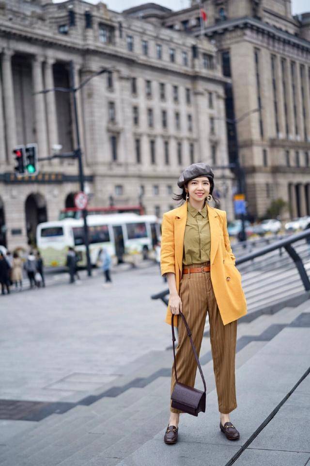 黑色|三木的初秋搭配时髦舒适，薄荷绿西装搭配方跟高跟鞋，高级又优雅