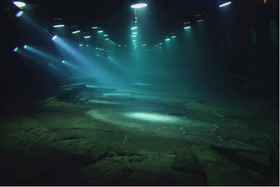重庆有一水下博物馆，历史可追溯千年，古人曾在此江下40米题诗