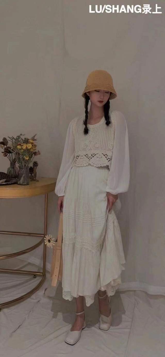 四季|求问！可以把队友卖了买新衣吗？