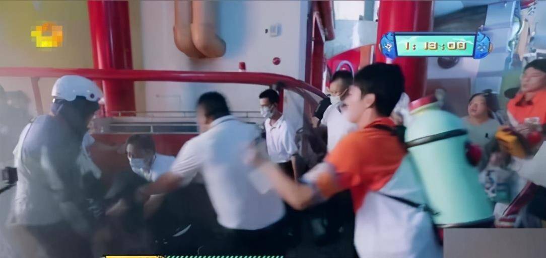 王耀庆|原来王耀庆才是《元气满满的哥哥》最大的笑点!网友:看完路转粉