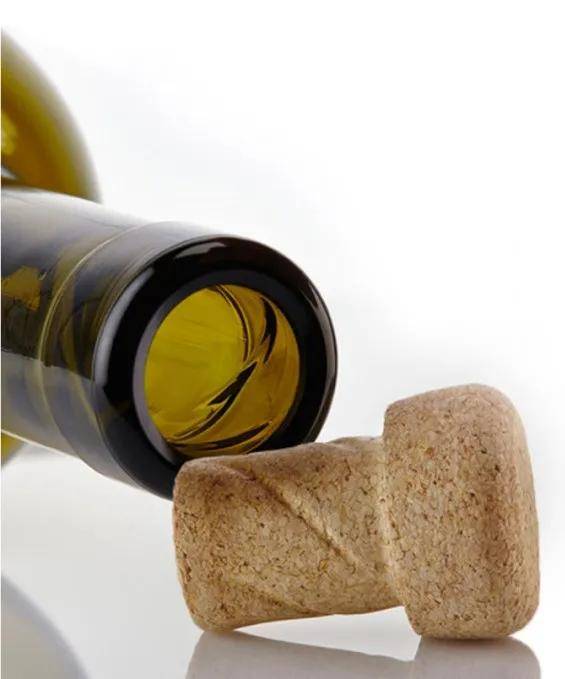 品牌|好莱坞最爱冲浪的导演,居然做出了极限运动圈追捧的葡萄酒