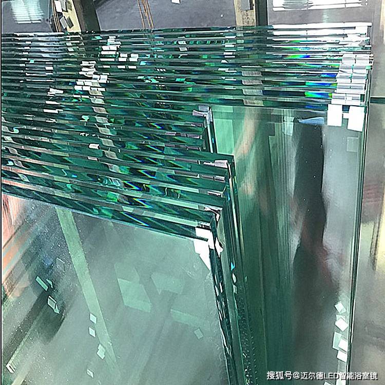 常听到的浮法玻璃是什么分析对比和超白玻璃区别在哪