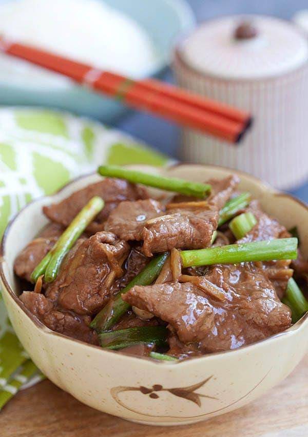 原料|姜葱炒牛肉-嫩,多汁,超级美味的食谱,自己在家里做轻松快捷。