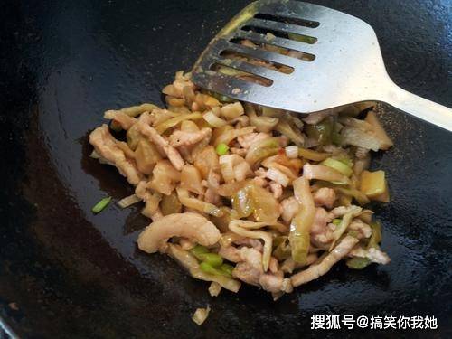 如何选择好的榨菜 3bdd77f01fd9436d970a38c7663f03de.jpeg