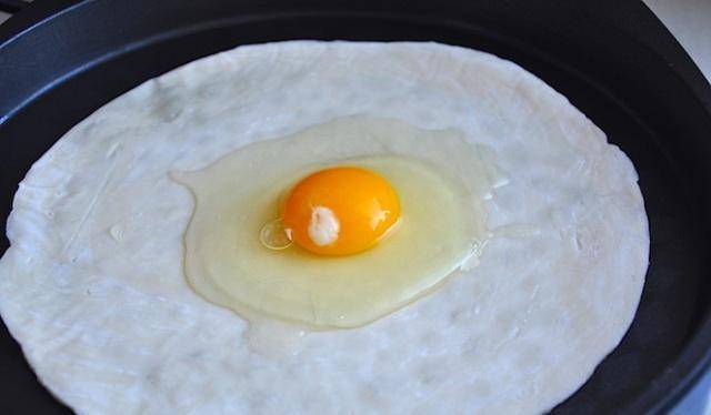 苏打饼干|早餐别再吃包子了，“懒人早餐”可口省事，臭儿子嚷着明天还吃！