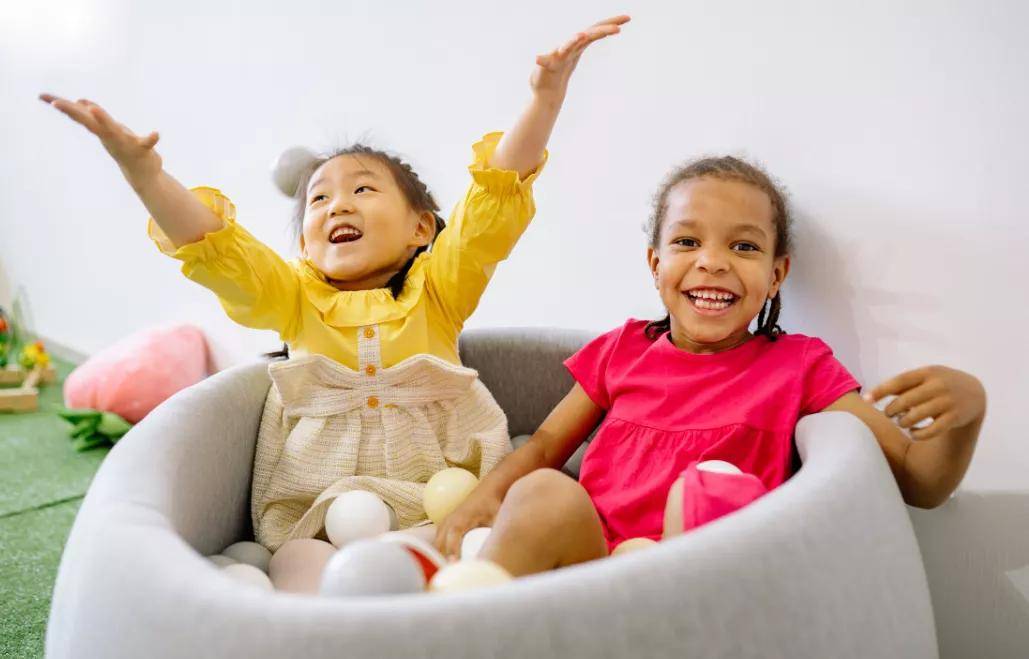 调整|幼儿园入园前需要进行哪些准备？如何让孩子尽快适应幼儿园生活？