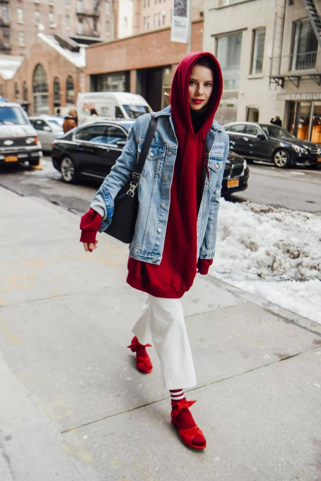 卫衣|今秋最流行的5件内搭+外套，时髦到犯规！