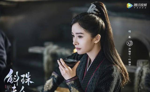 来袭|继《与君歌》后，又有三部古装大剧来袭，杨幂热巴杨紫强势归来！