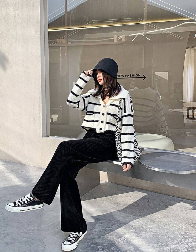 设计|这三款裤子巨显腿长，秋季日常穿搭，既舒适又好看