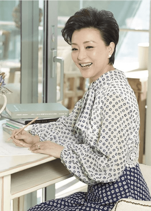 直播|“杨澜读书”视频号直播首秀，精彩内容引40万关注