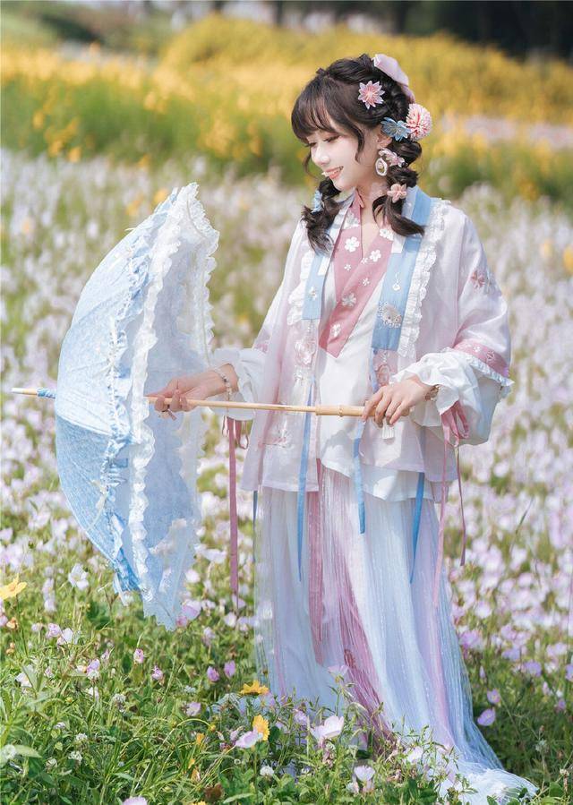 发型|汉服也可以超可爱！这样搭配又嗲又仙，少女感爆棚