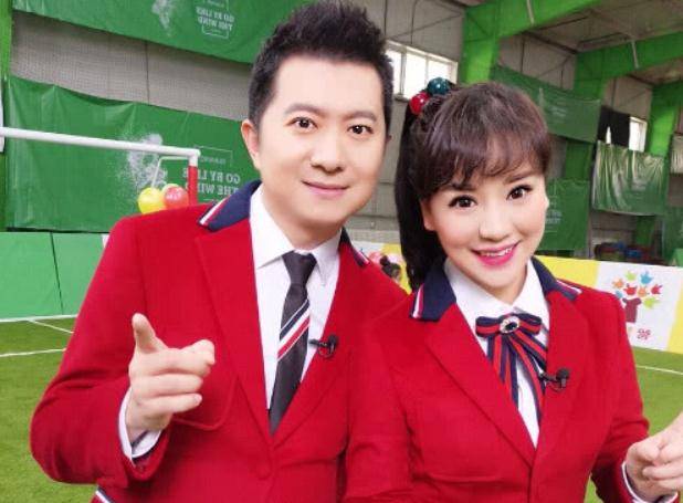 夫妻俩|央视主持红果果即将临盆！肚大如箩靠双手托，绿泡泡跪地脸贴孕肚