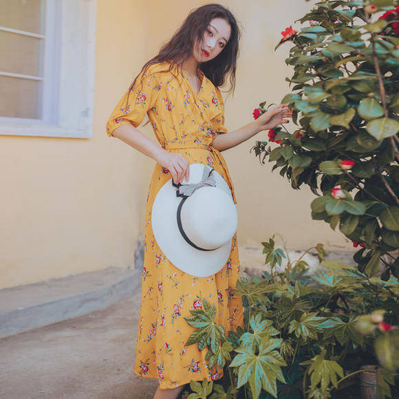 元素|拒绝黑白灰!今年秋冬流行色彩大盘点,让你快速走在时尚前沿