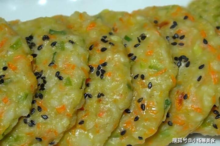 做法|入秋后, 宁可不吃大鱼大肉也要吃此菜,烙成小饼,鲜嫩又营