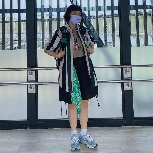 套装|做个百变美少女！女生初秋运动鞋搭配造型推荐，舒适好看又时髦