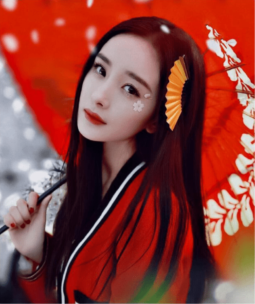 黑色|辣妈杨幂，身材一绝，少女感十足