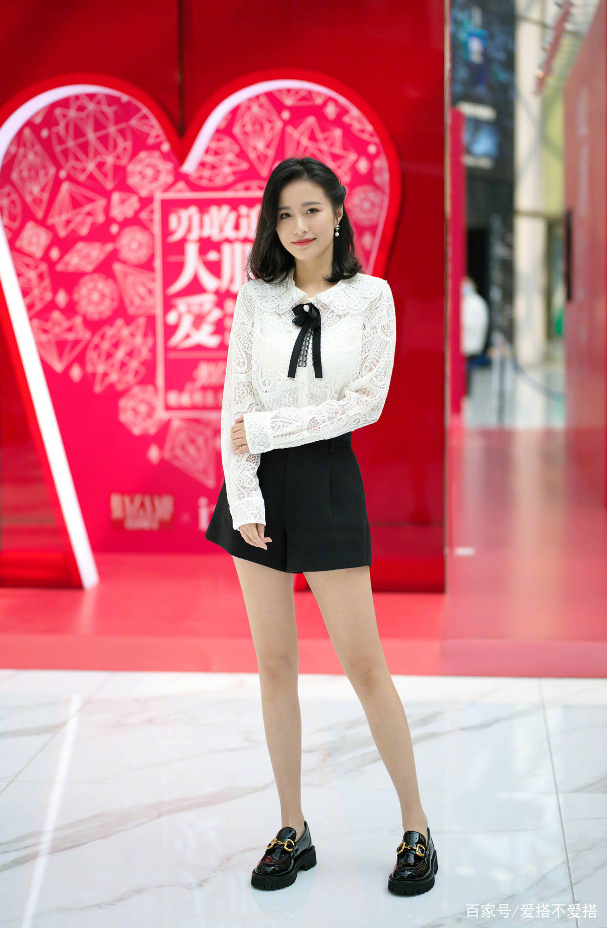 服装|早秋入手这“5双鞋子”，洋气又实穿，搭配裙子、裤子都好看