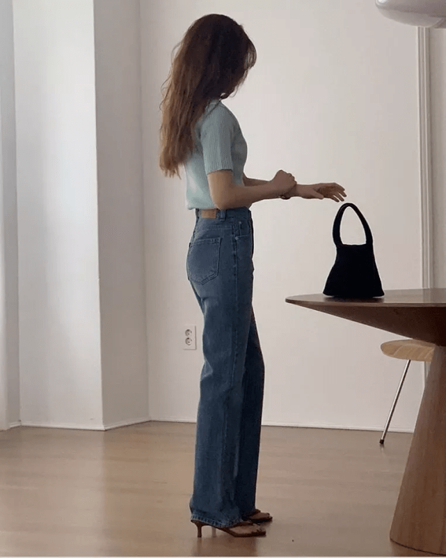 视觉|衣不在多，会穿才是王道！今秋超火上衣配高腰裤穿搭，显瘦显高级