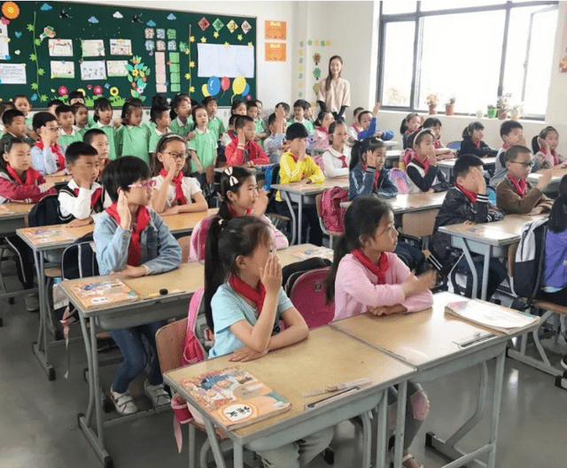 家长|学生没天赋，父母不要让他提前上学，拔苗助长很可能起到相反效果