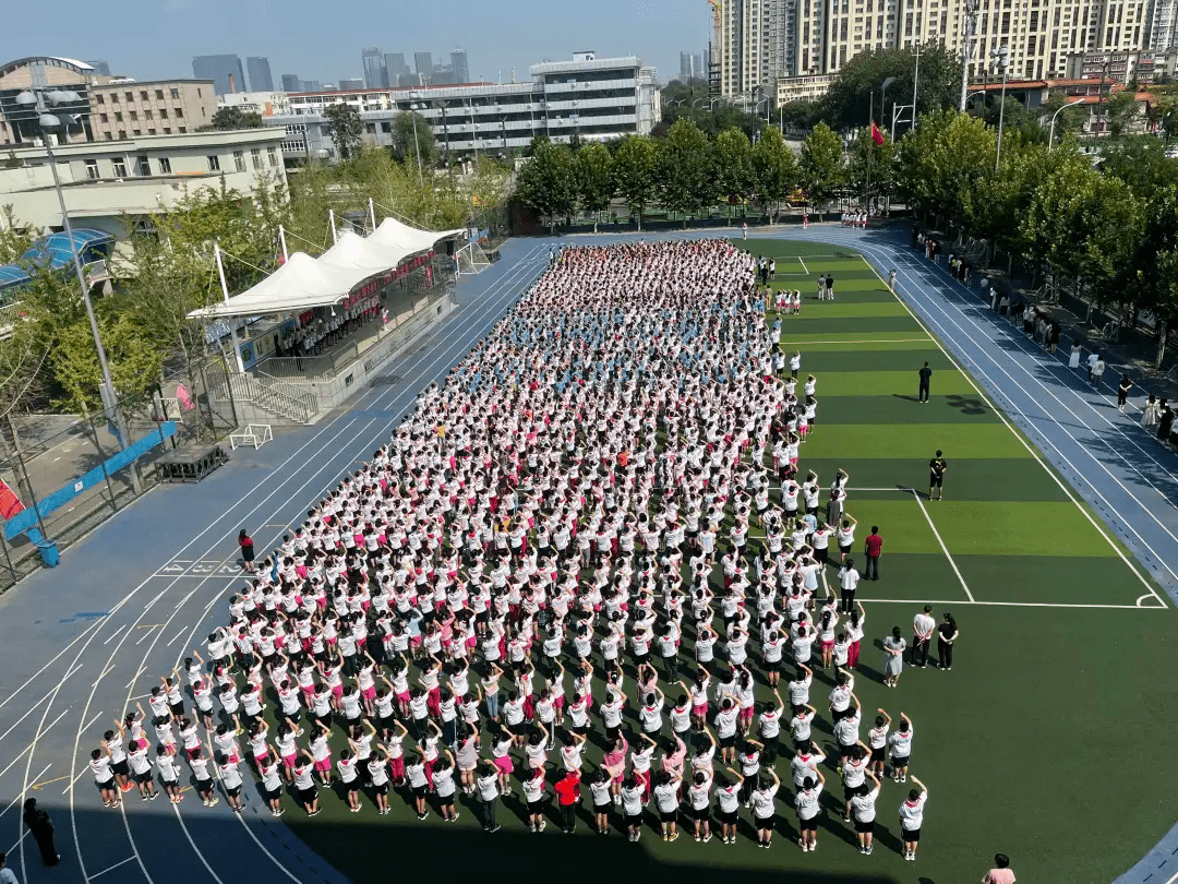 北京市通州区运河小学秋季开学典礼隆重举行