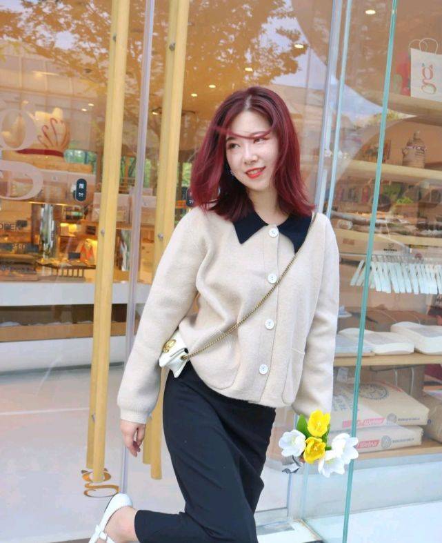 小个子|小个子女生想要穿出高级感，并不是一味地扮嫩，优雅穿搭就很好看