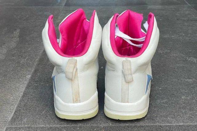 消息资讯|拉满！天价Air Yeezy 1&quot;白色版&quot;被爆出！PJ·塔克忍不住要出价？