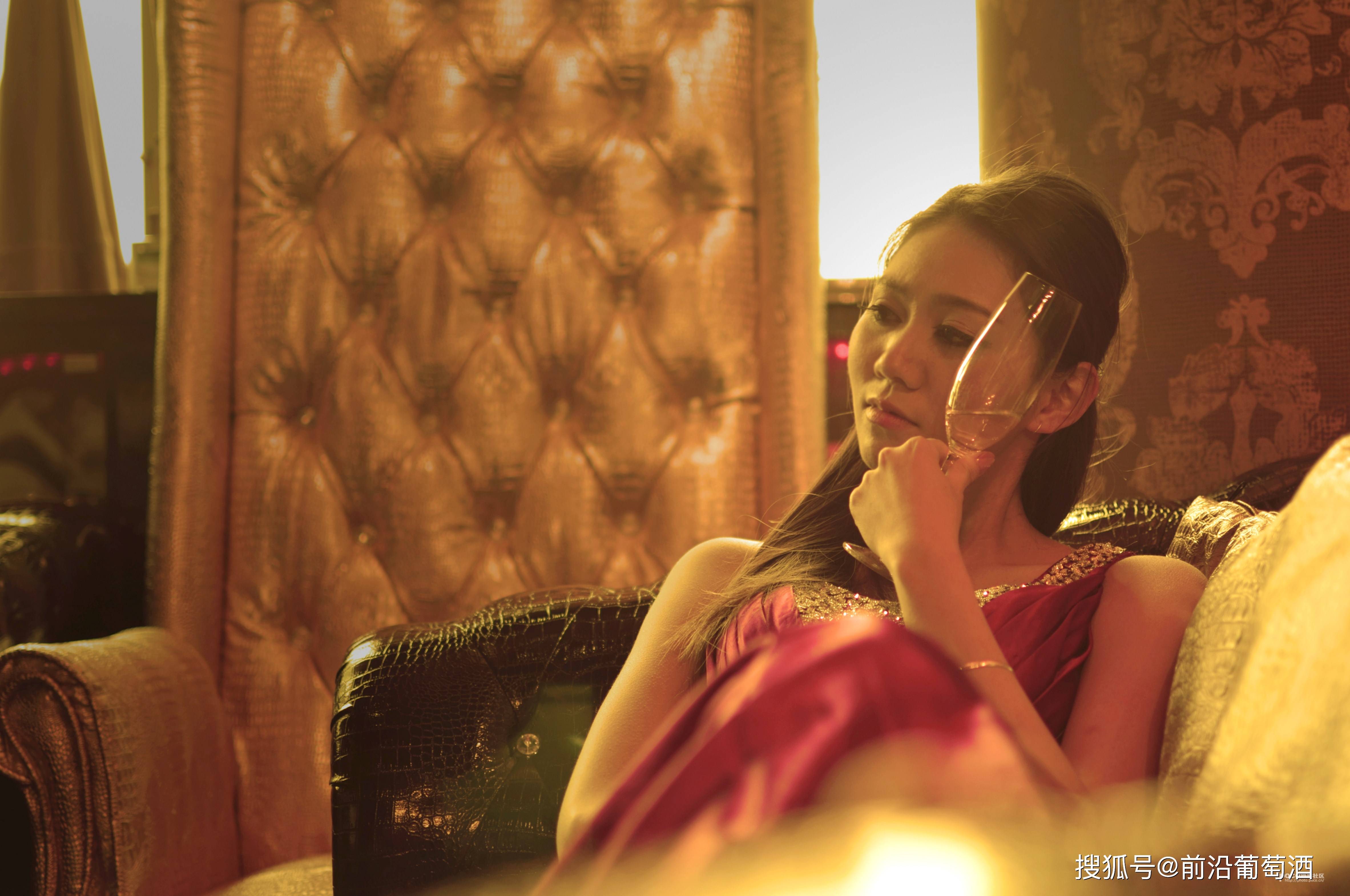 气味|葡萄酒化学气味分类详解,葡萄酒化学物质气味的特点和品鉴方法十