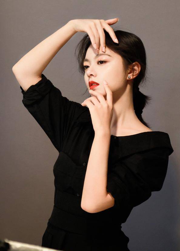 全民|中戏艺考第一，赵今麦可是出尽了风头，全民美少女初长成好好看