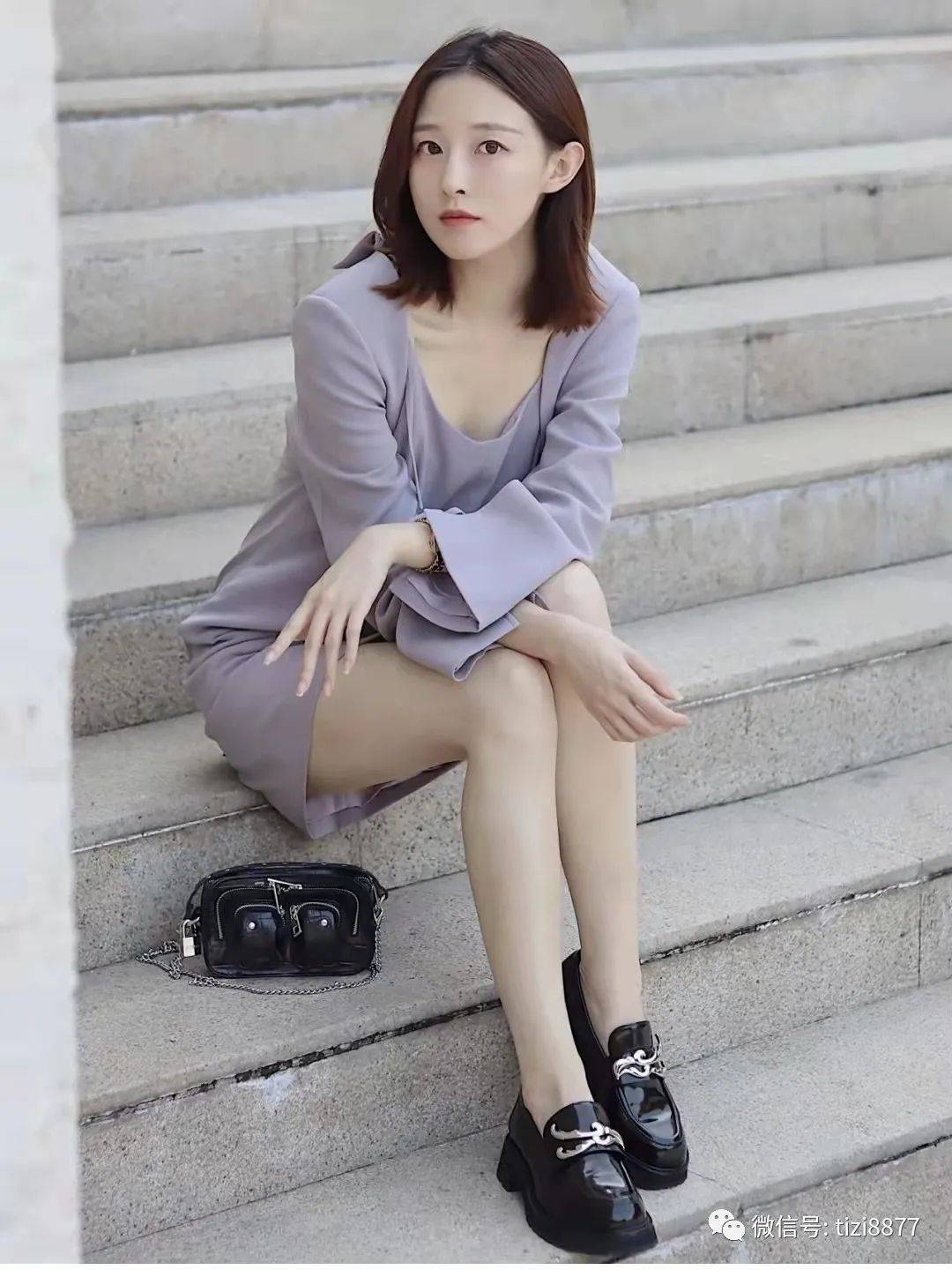 丝袜|黑色乐福鞋怎么搭配衣服好看