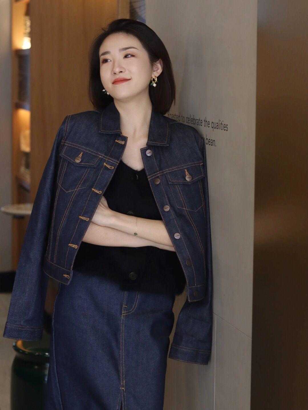 什么|牛仔风过时了？牛仔风穿搭依然是意料之外的美，高级又洋气