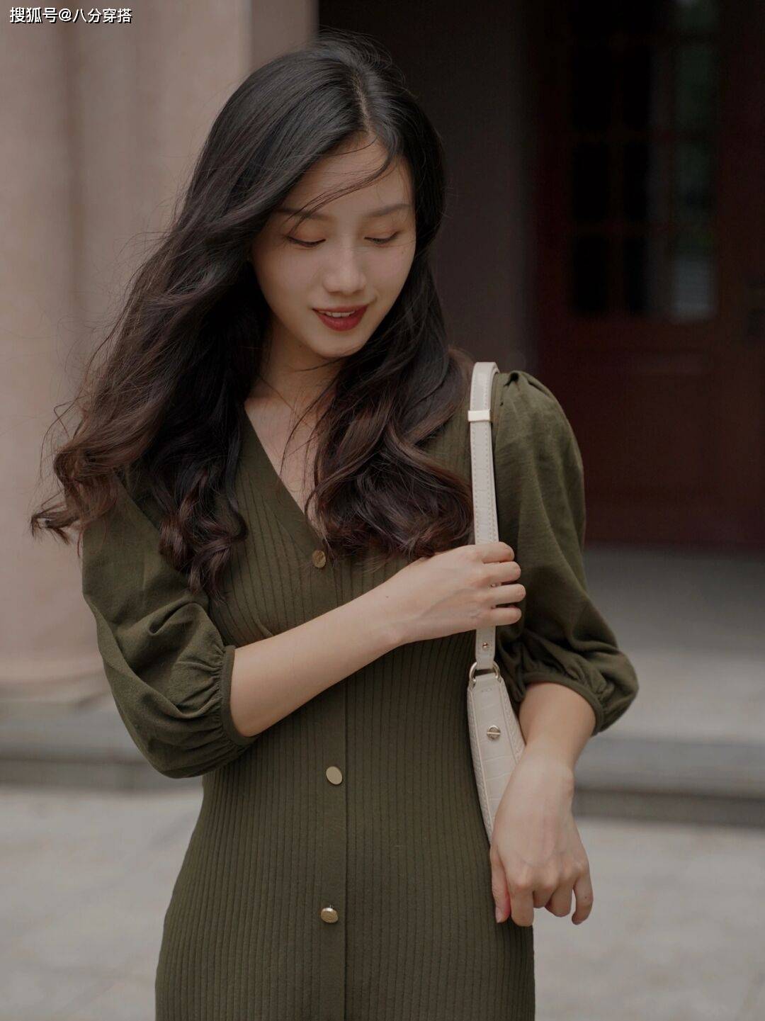 方面|气质女人都不会乱穿衣，早秋试试这些穿搭，日常实用还洋气