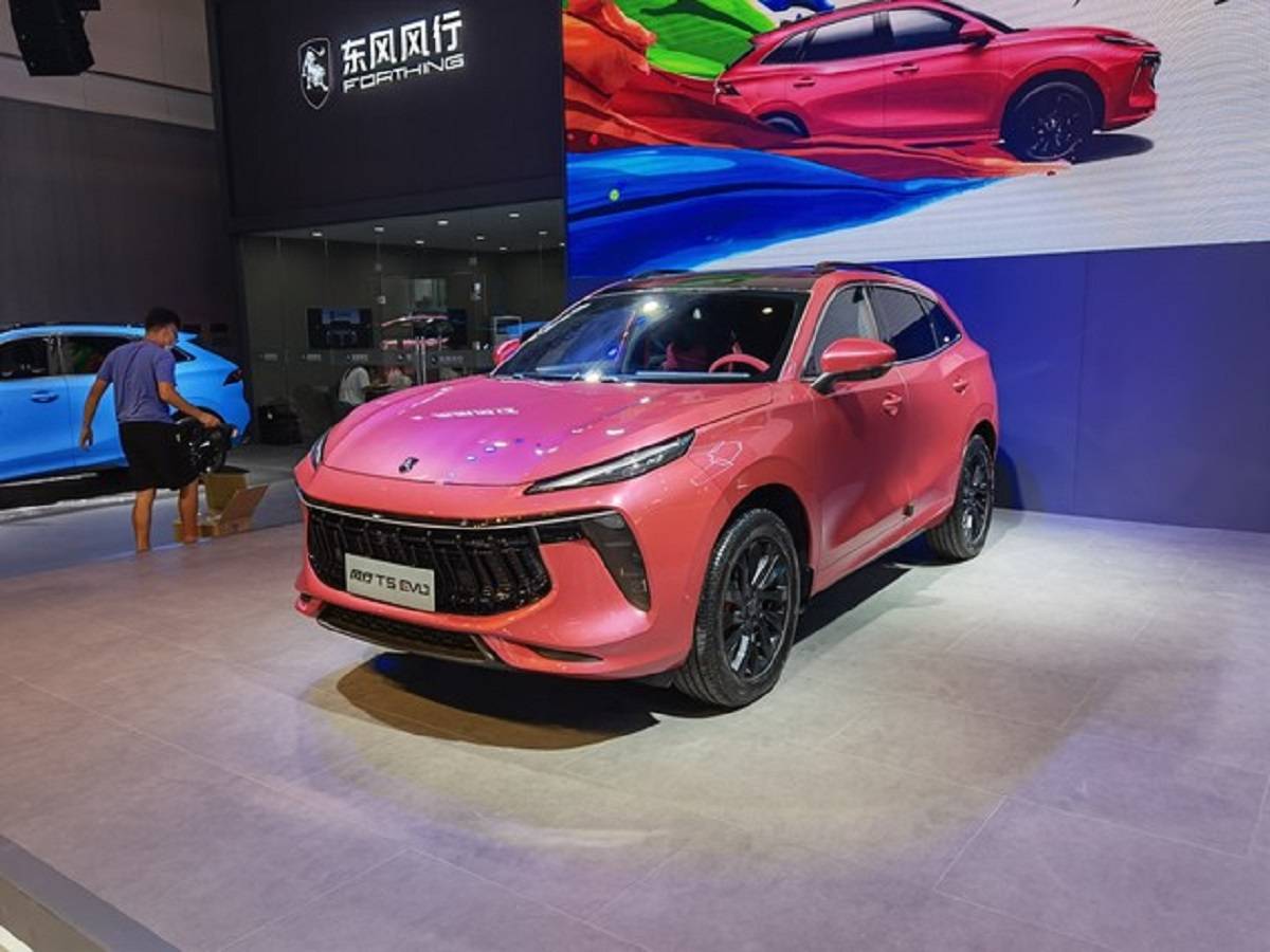 东风风行t5 evo女神版上市,采用专属车漆,内饰精致时尚
