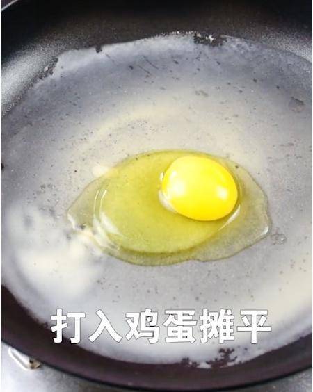 甜面酱|我家夏天常吃这早餐，手不粘面筷子一搅，金黄酥软，一上桌必吃光