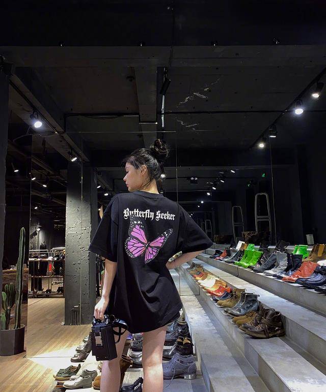 脸蛋|漂亮女生心机技巧盘点，增加发量只是入门级，缩小脸蛋才是重头戏