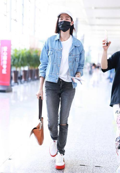 平底鞋|张钧甯这样穿看似简单，但一般人穿不好，身材好可以大胆尝试