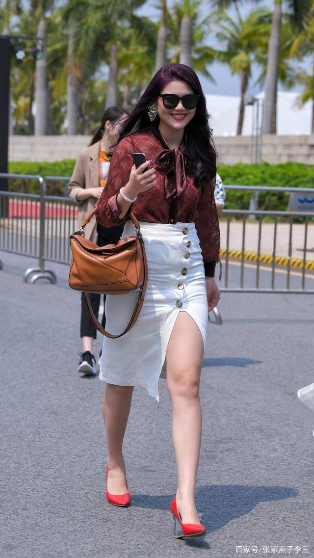 前人|“腰圆臀”服装强吗？没错。合乎情理的衣着会让人眼前一亮！