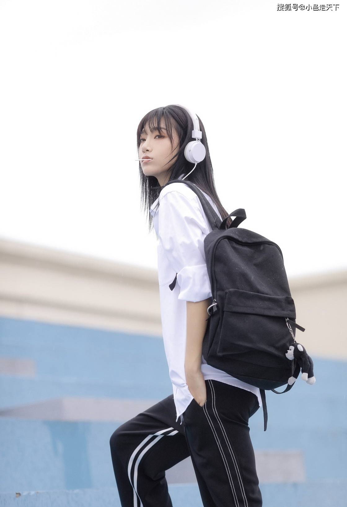 曾克妮学生制服青春活力写真