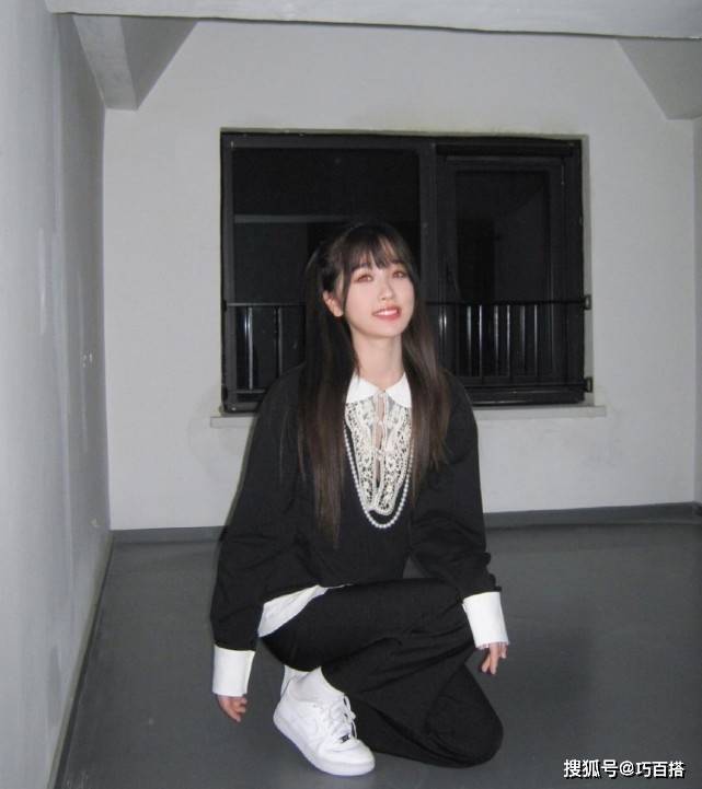 身材|虞书欣私服穿搭真的好靠谱啊!甜酷、纯欲、可爱的女孩,都可以学