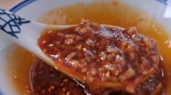 虾皮|韭菜和西红柿的新吃法,很多人都没吃过,一上桌准备抢光