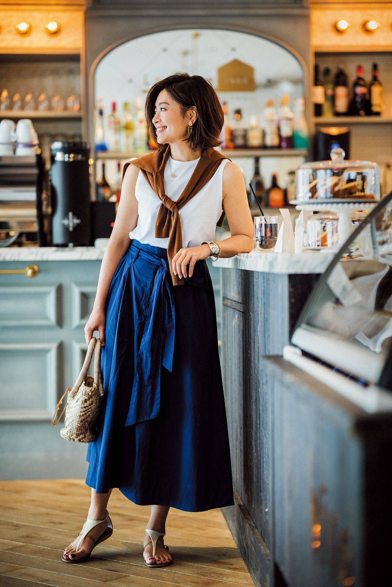 日美|“裙子＋凉鞋”舒适优雅，让夏日美得不一样，这些搭配思路不能少