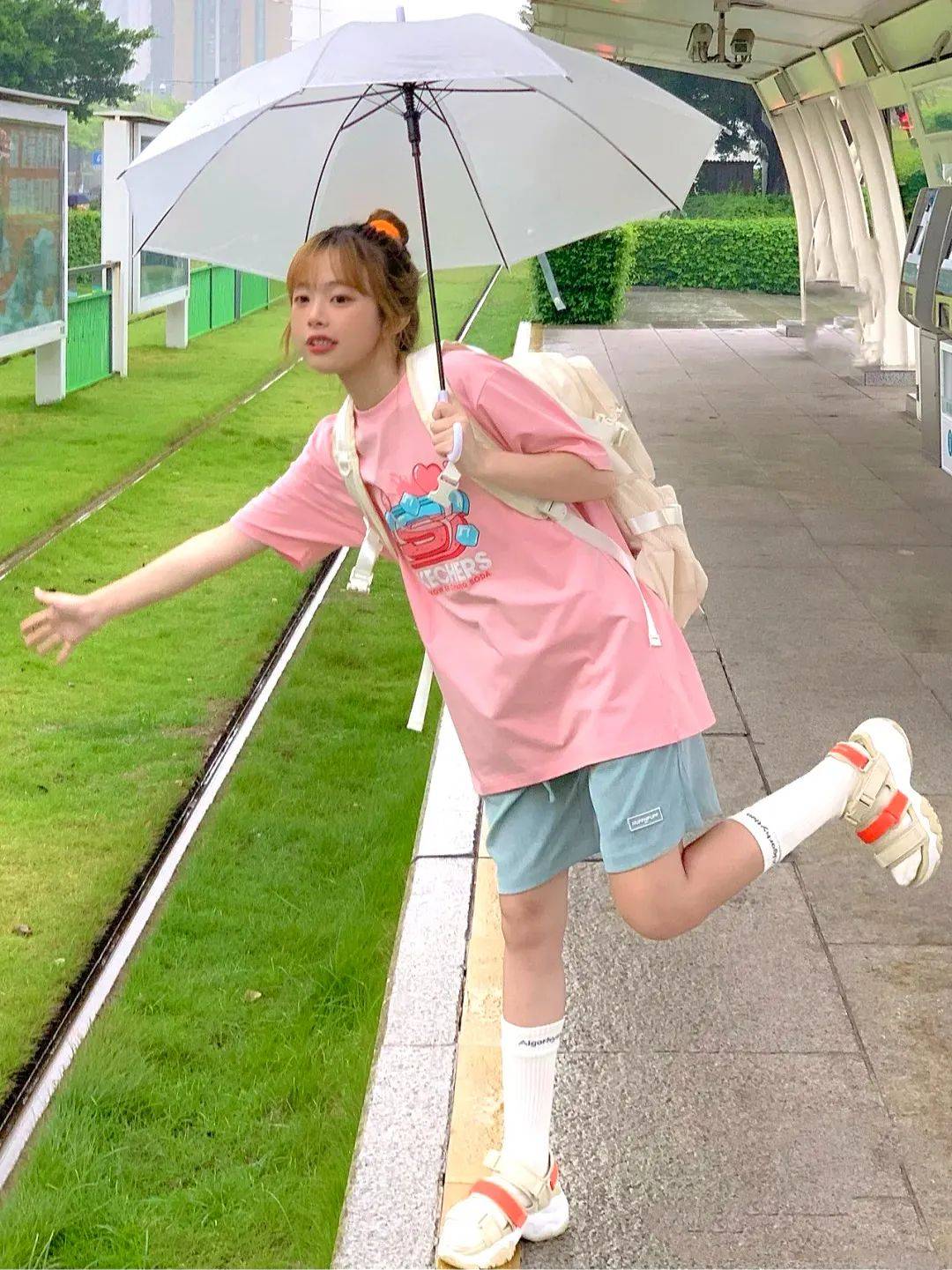 姐妹|今夏不要再买小白鞋了！2021跪求你买这几双凉鞋！