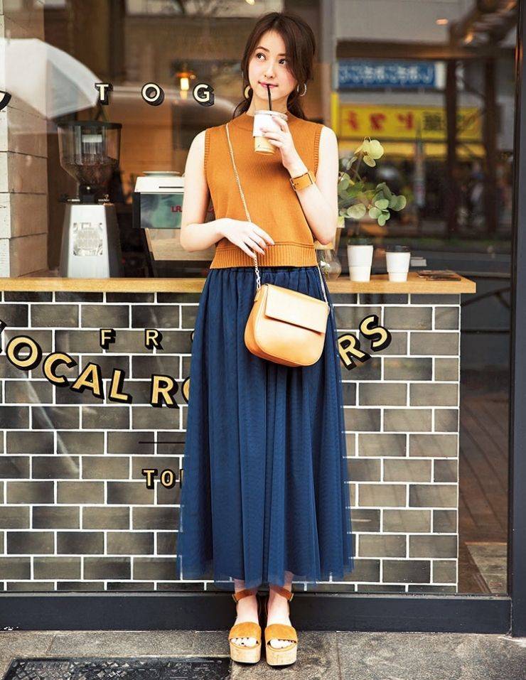 日美|“裙子+凉鞋”舒适优雅,让夏日美得不一样,这些搭配思路不能少