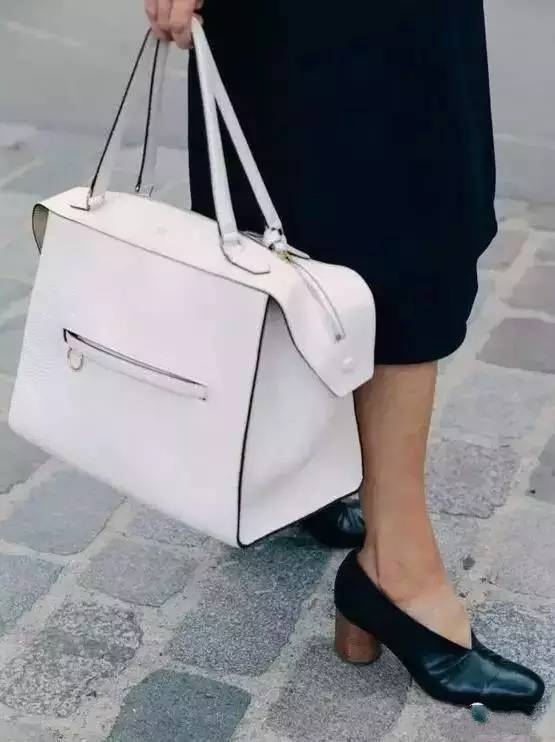 时尚|“法式奶奶鞋”火了，超时髦！必爆！