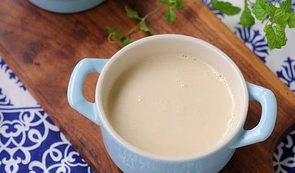 喝豆浆的好处和功效会拉肚子吗 cc3caa710e5543b6ac82a6e85b4c3d68.jpeg