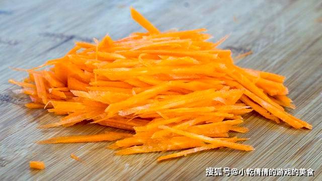 红薯|懒人早餐饼,5分钟烙1盘,食材简单味道不一般,张张焦香劲道