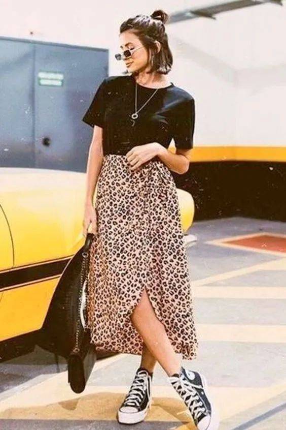 小白|“平底鞋+裙子”穿出女人最轻松,优雅的样子,巨时髦!